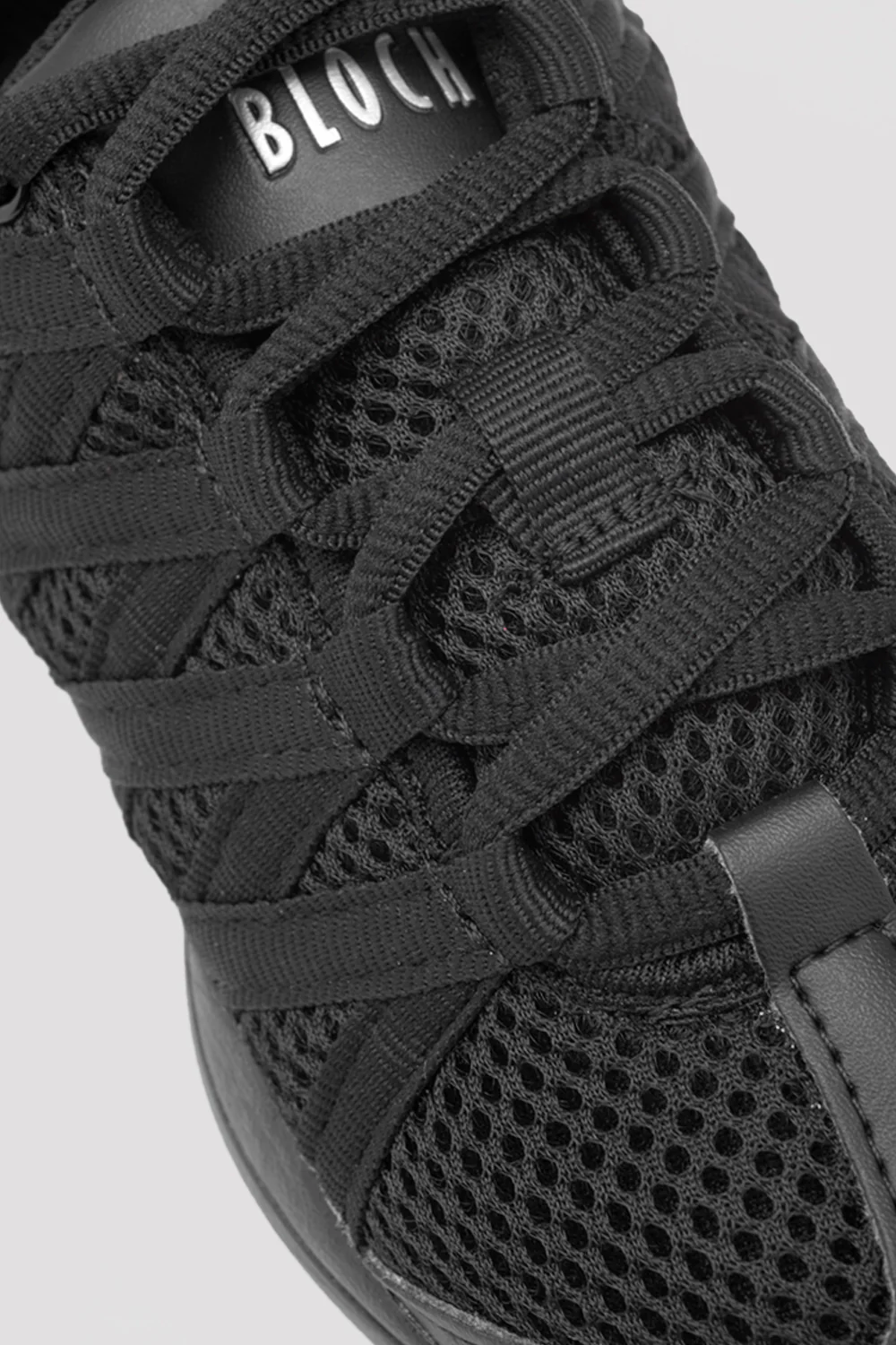 Girls Criss Cross Split Sole Dance Sneakers - Image 8