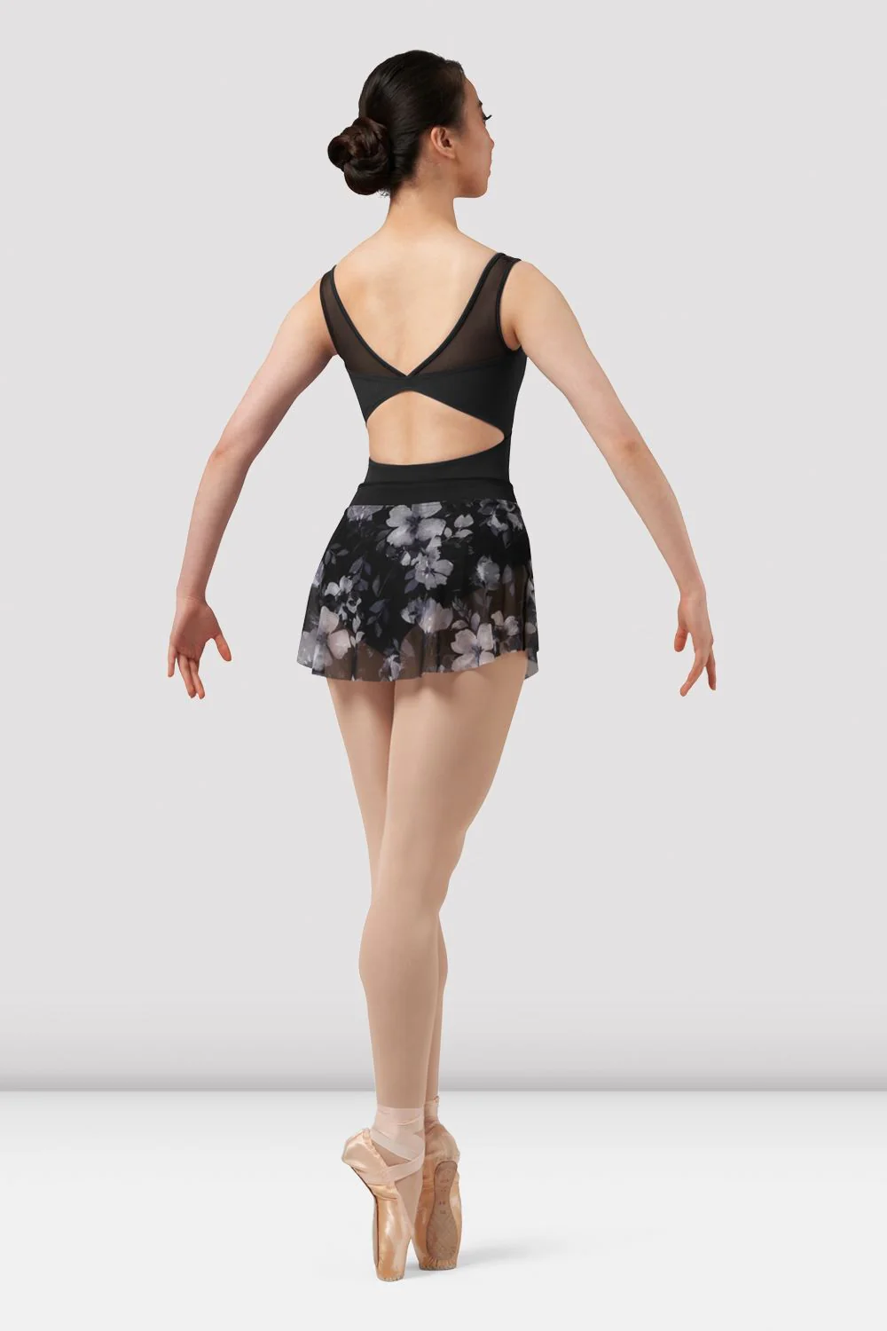Ladies Mirella Chevron Pull On Skirt - Image 2
